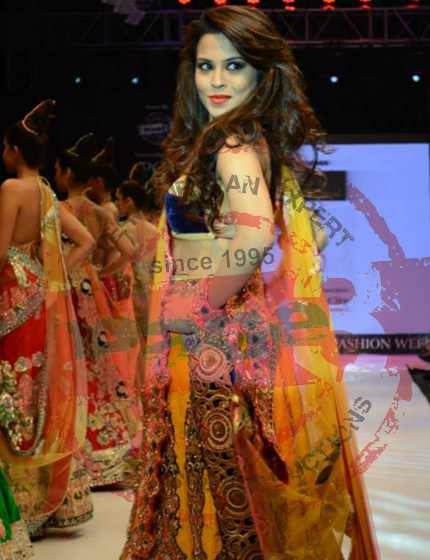 5abk3sv7Sana_Saiidjpg